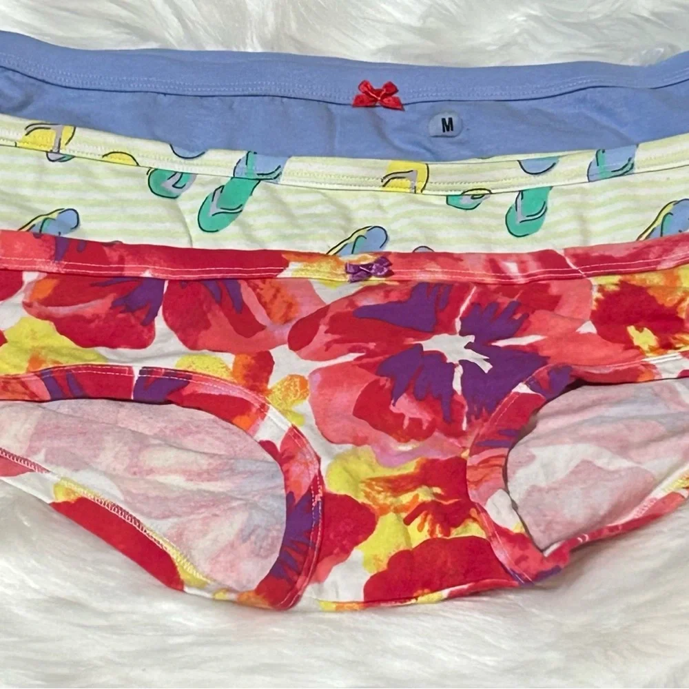 #032.B Aerie Sz M Lot of 3 Colorful Women's Underwear Set of 3